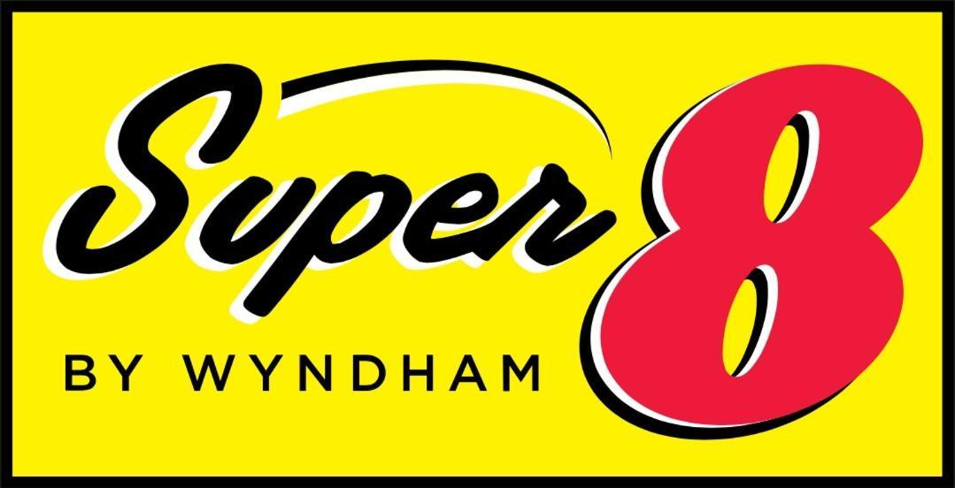 Super 8 By Wyndham City Of מור מראה חיצוני תמונה